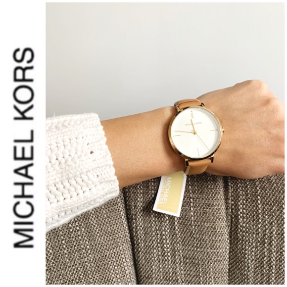 NWT authentic MK gold tone tan leather band watch - Picture 2 of 6